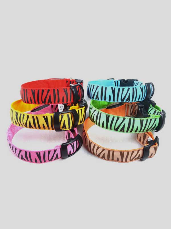 OEM Wholesale Reflective LED Dog Collars Colorful Dog Pets Accessories 06-1199 Pet collars leashes bandana: pet supplies oem custom collar 06-1199